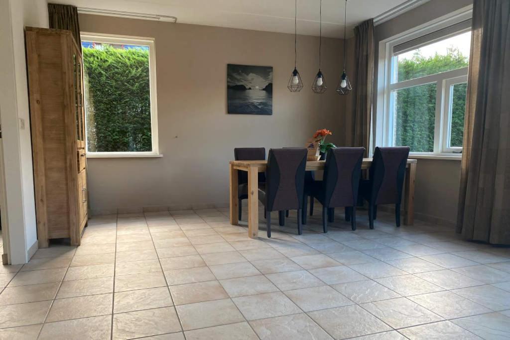 Hvz Narcis 10P Hotel Heinkenszand Екстериор снимка